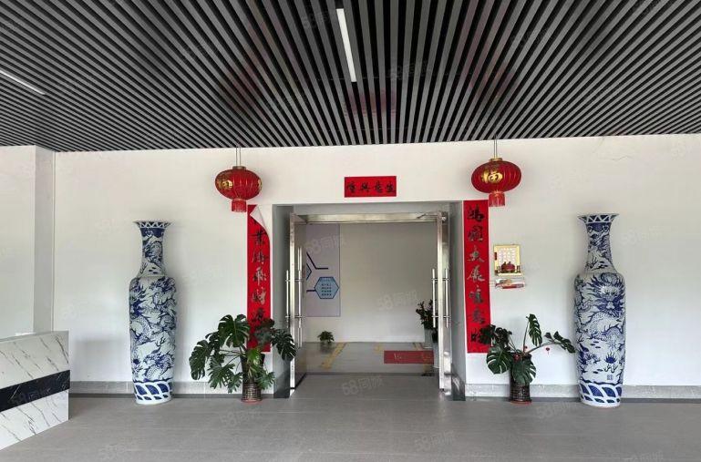 大型工业园新空出二楼6800平方 带装修地坪漆厂房招租