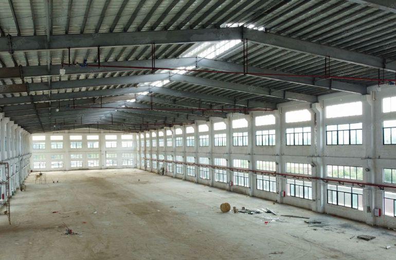 房东特价出租2000平方重工业单一层10米钢构厂房一品独院