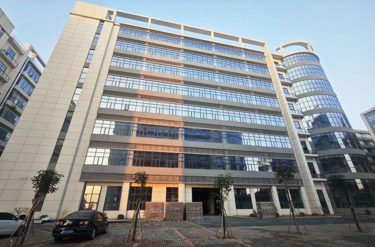 8元带装修500起分惠城东江高新区楼上标准厂房出租2000平