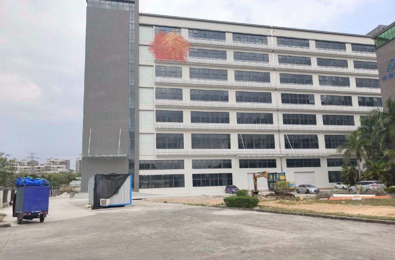 三栋数码园南区 原房东独院标准厂房约1.9万平 租金9元