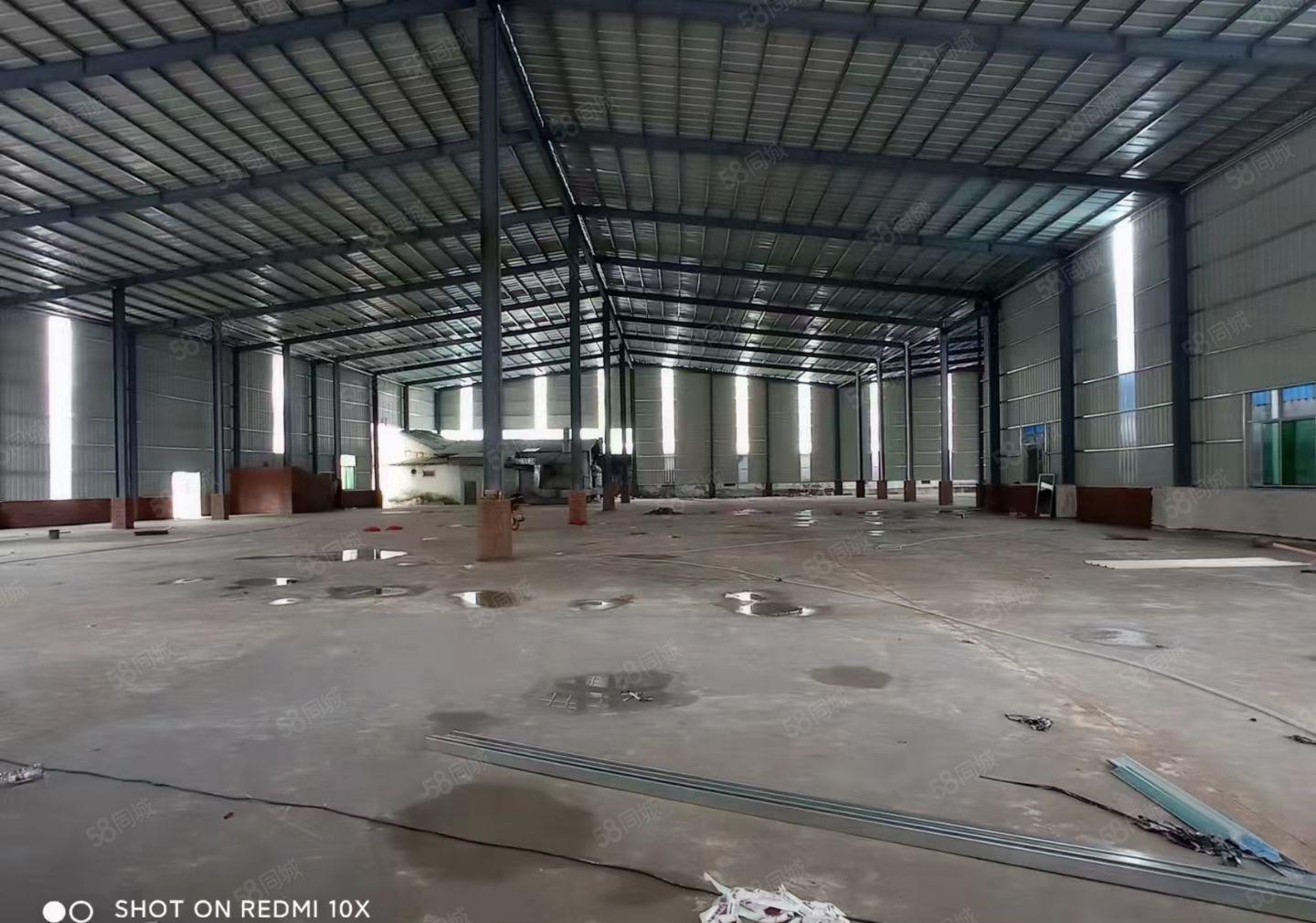 三栋红本钢构厂房2380平方，4100平方出租