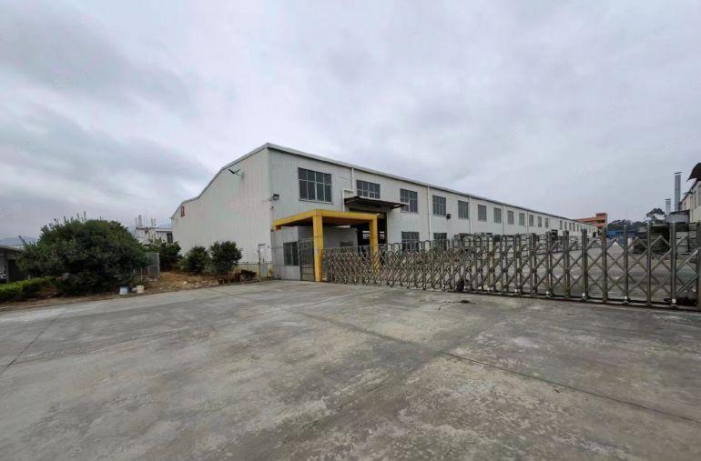 惠州市小金口独院钢构19,300平方2000平方起出租。