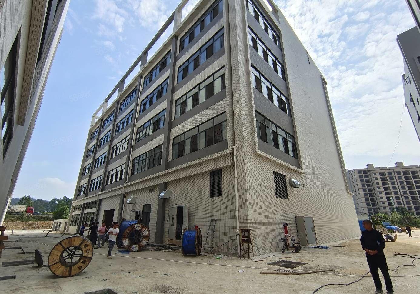 四角楼高速出口新建一楼1600平方红本厂房出租