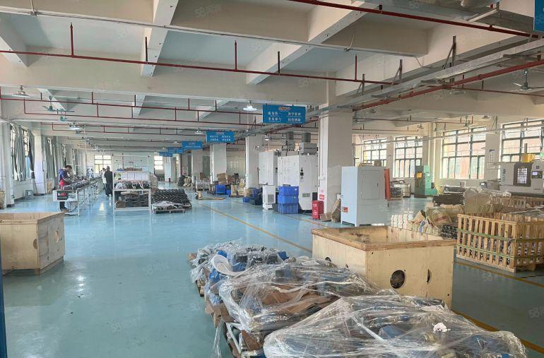 小金口仅租6元原房东标准厂房带装修办公室，0公摊空地非常大