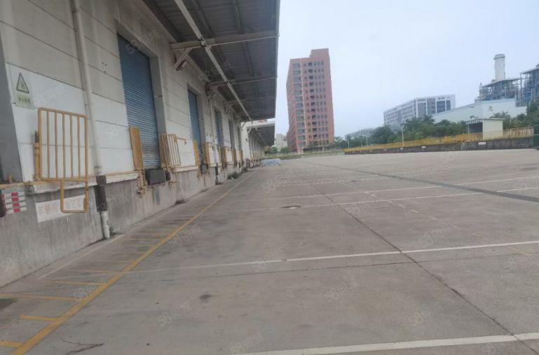 高标准钢构10万平方， 11米高带卸货平台，可做生产，可分租