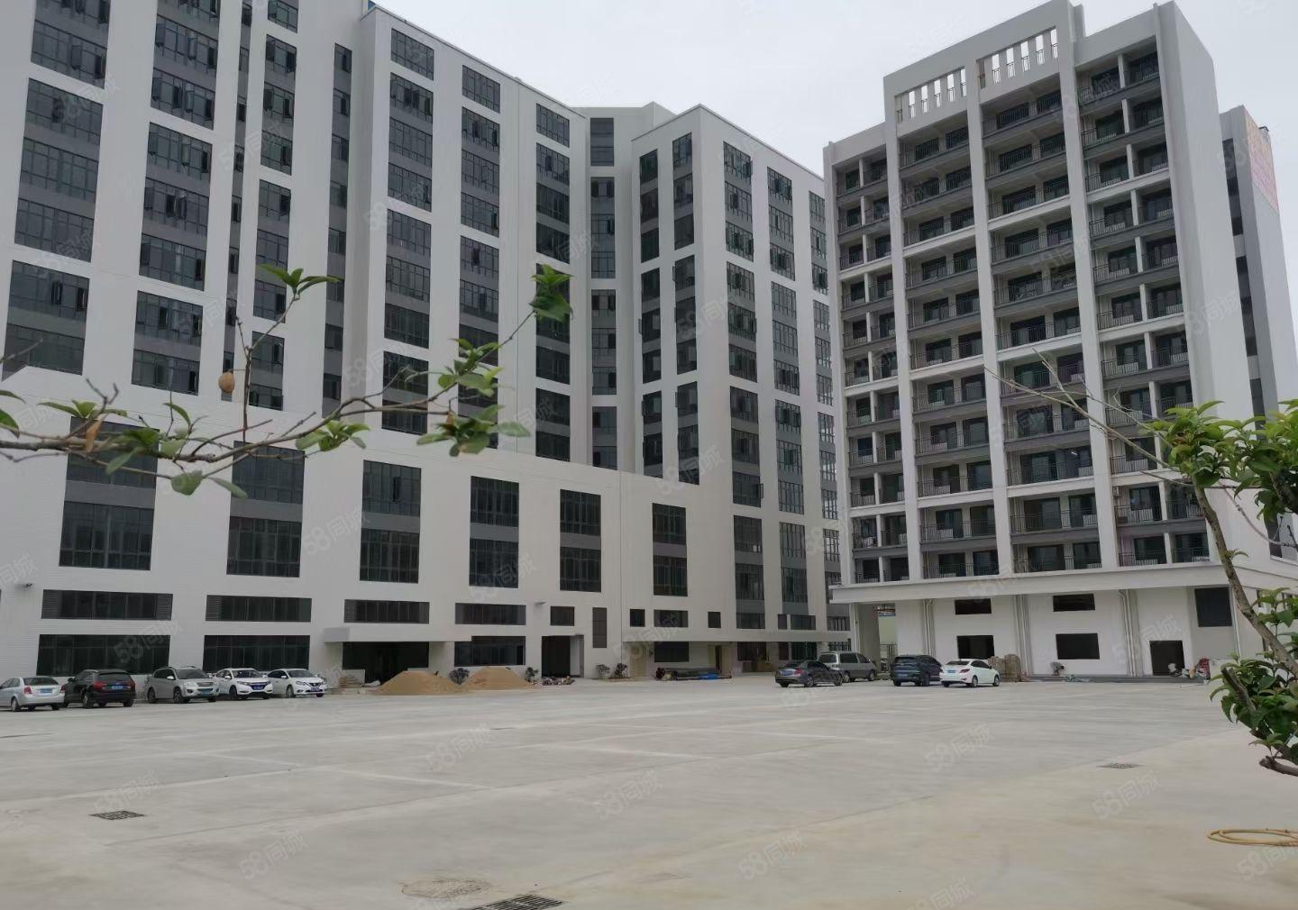 马安德威江誉城旁工业园区带地坪装修1100平出租 租金12元