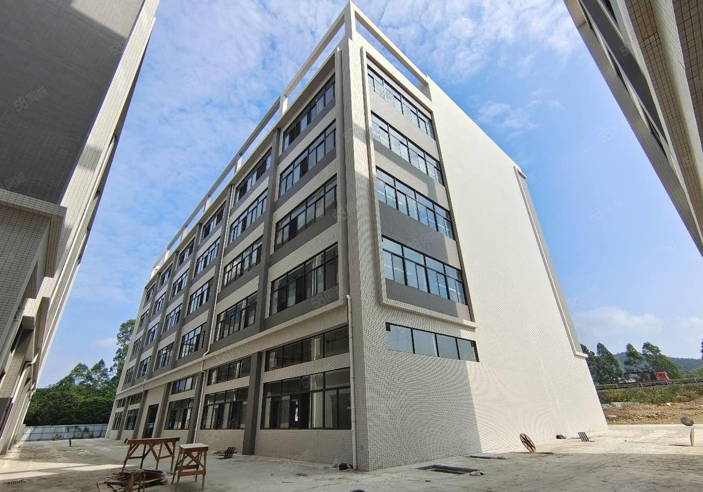 四角楼高速出口新建一楼1600平方红本厂房出租