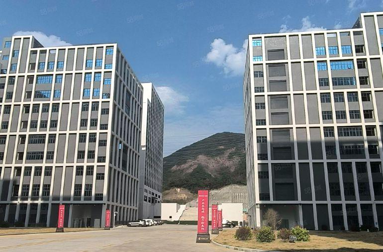 8 元！1000 平惠城东江实际面积原房东产业园厂房仓库出租