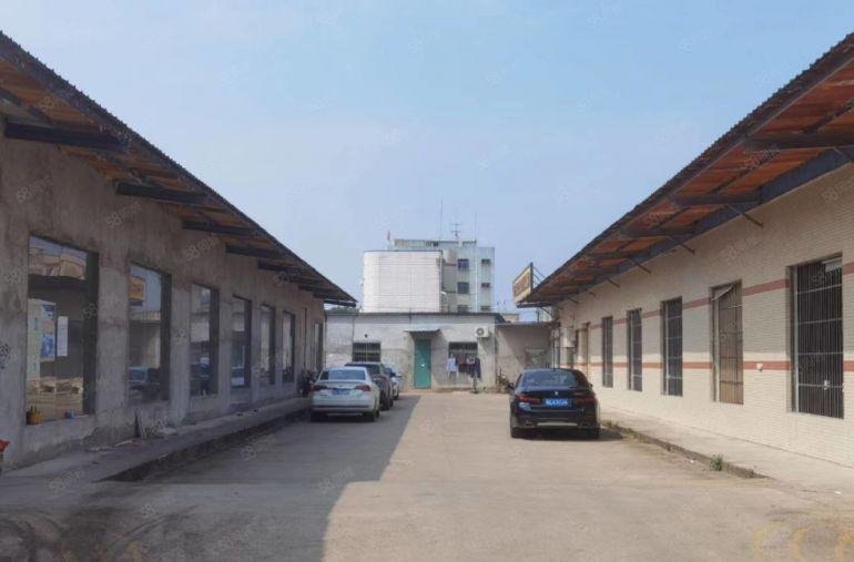 平潭钢构1300平方，有国土证，租金仅12元，高度6米