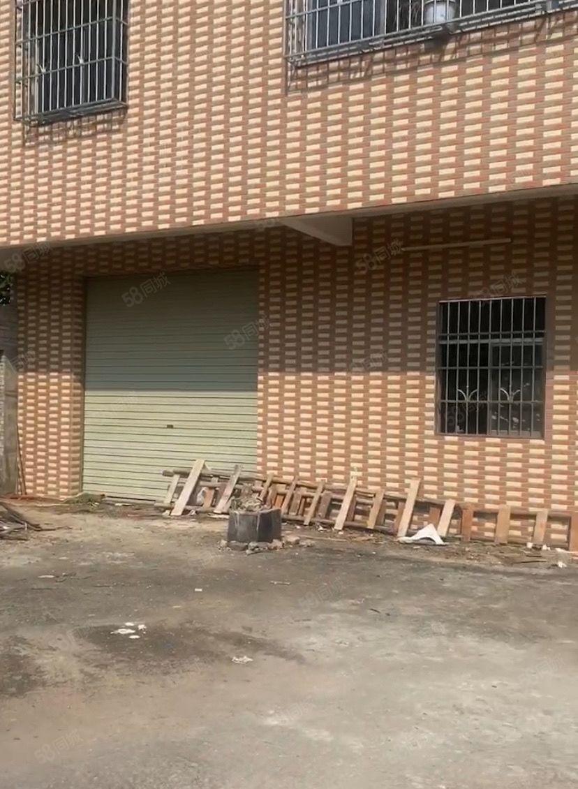 小金口金石二路旁老狮头村170平方厂房出租！可进9.6米大车