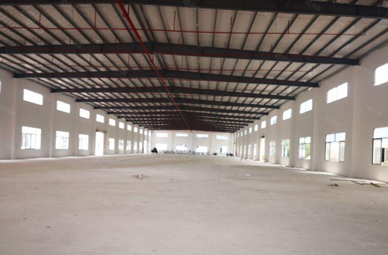 水口中心地段   全新钢结构厂房8000平米出租，滴水8米~