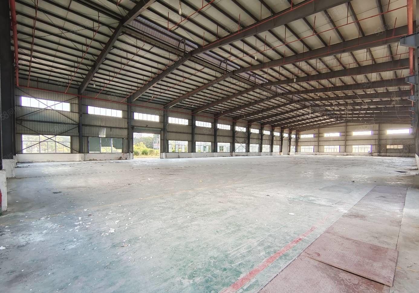 三栋镇新空出钢构厂房1800平米出租可以做污染行业 滴水8米