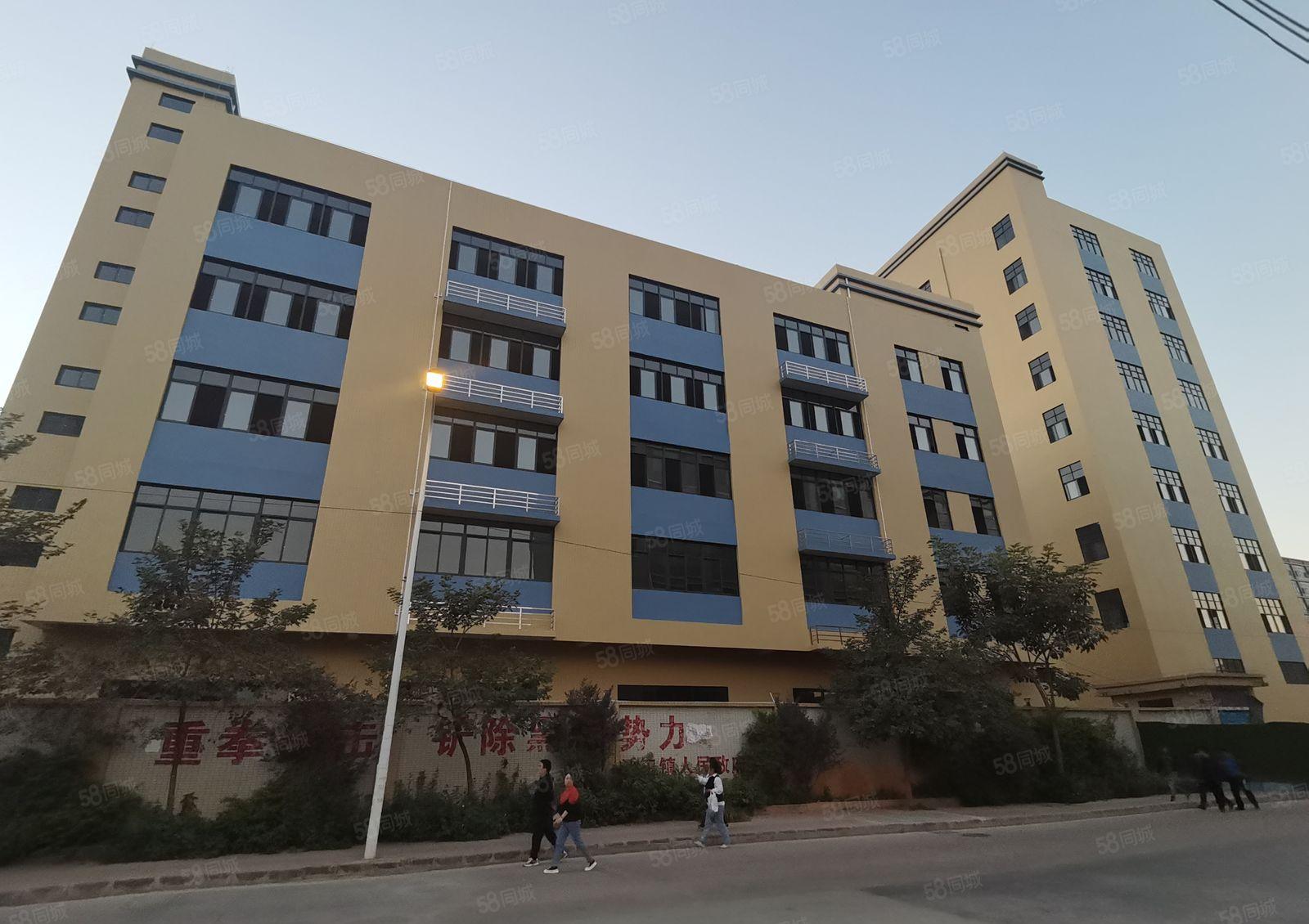 独院全新红本厂房出租，零公摊原房东，2000平方米起分租厂房