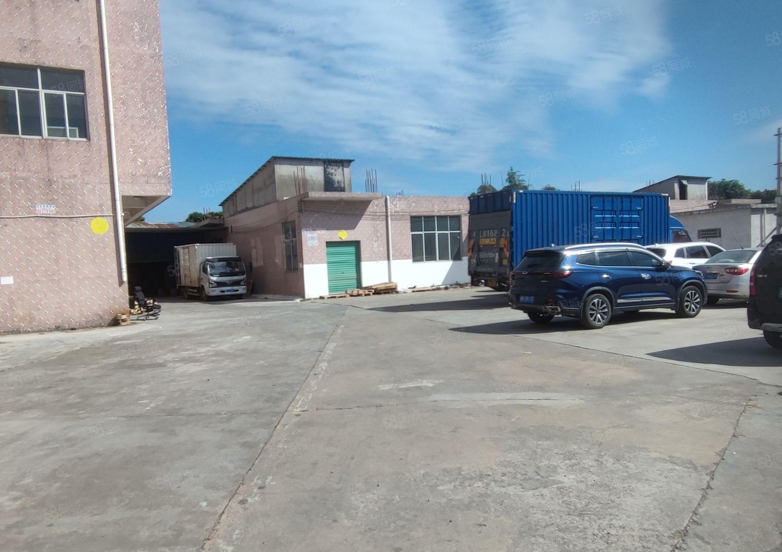 新圩元洞工业区1000平方一楼厂房仓库出租空地大 周边无居民