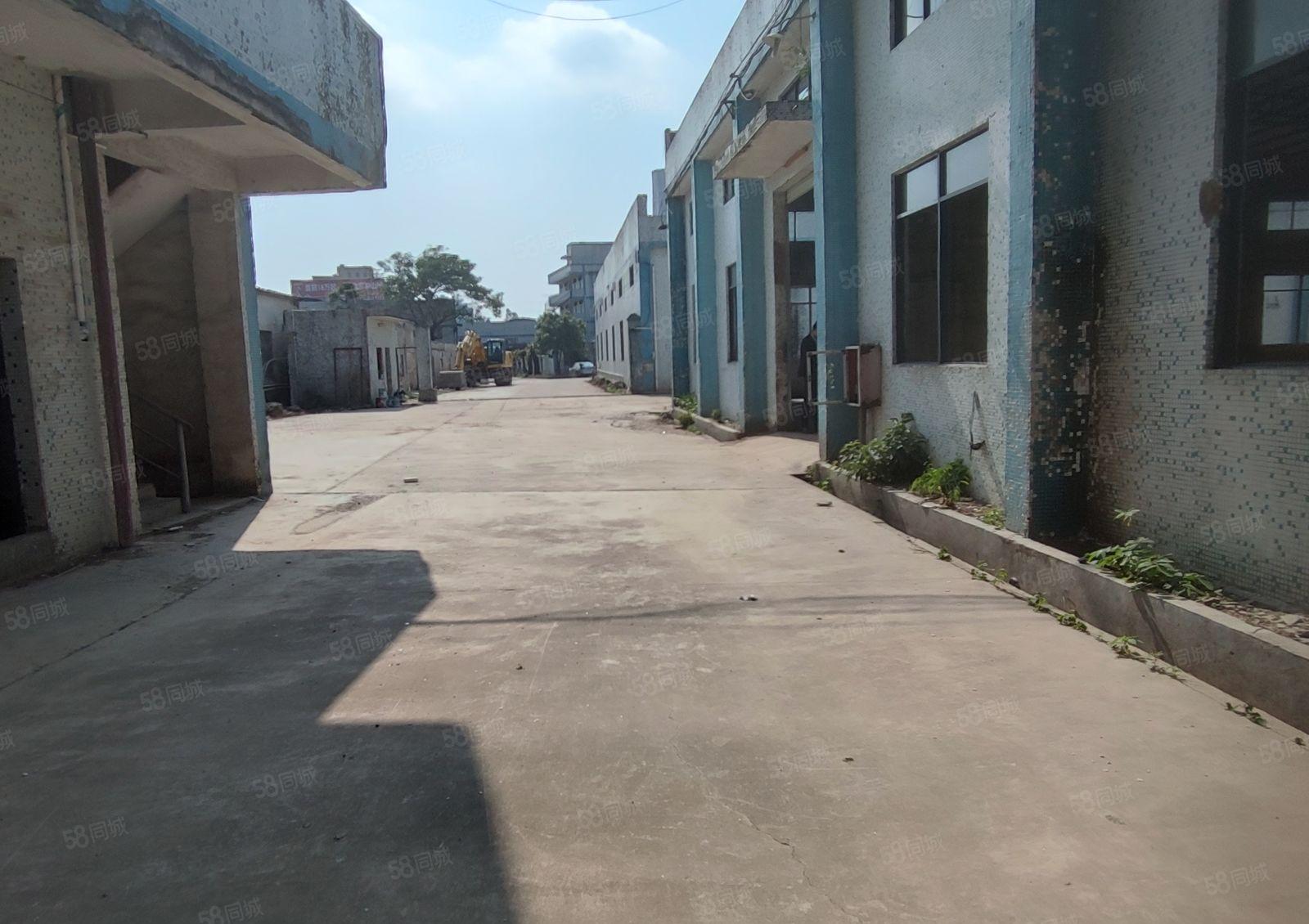 新圩镇塘吓工业区独院5000平方厂房出租，证件齐全，可办环评