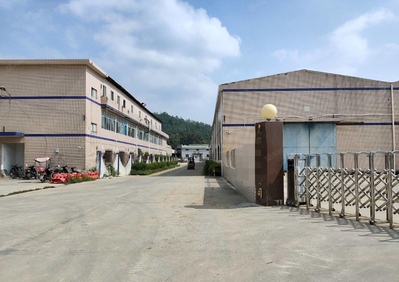 惠阳新圩高速路口附近13000平独门独院钢构厂房招租现成行车