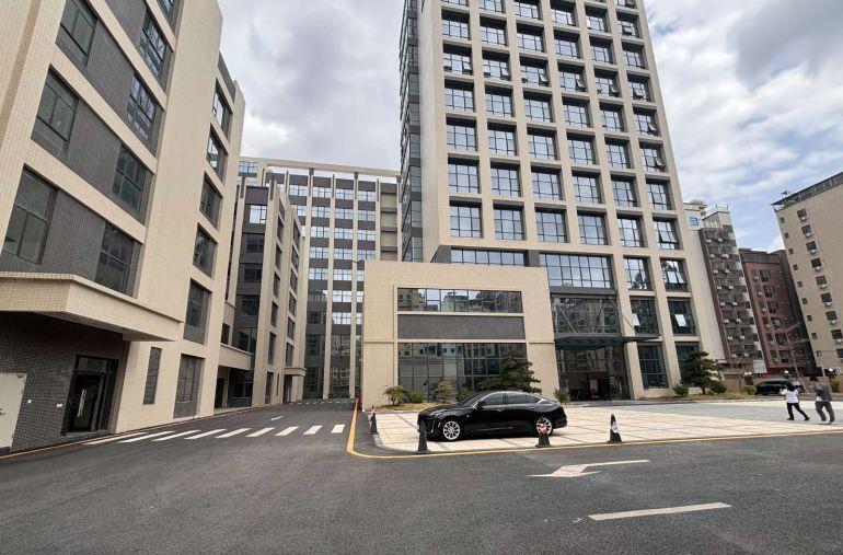 11元急租！惠阳三和新出2000平原房东红本厂房仓库出租