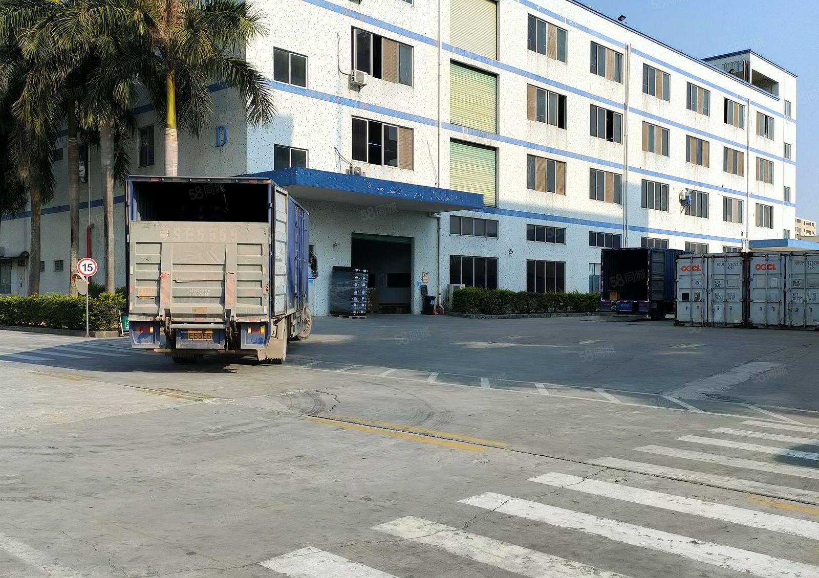 独院厂房出租，厂房8000平米，宿舍2000平米