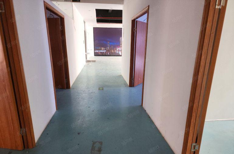 惠阳白云新城精装厂房出租，面积664