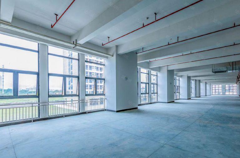 （只租8元壹平方）惠阳三和街道主干道边花园式厂房出租