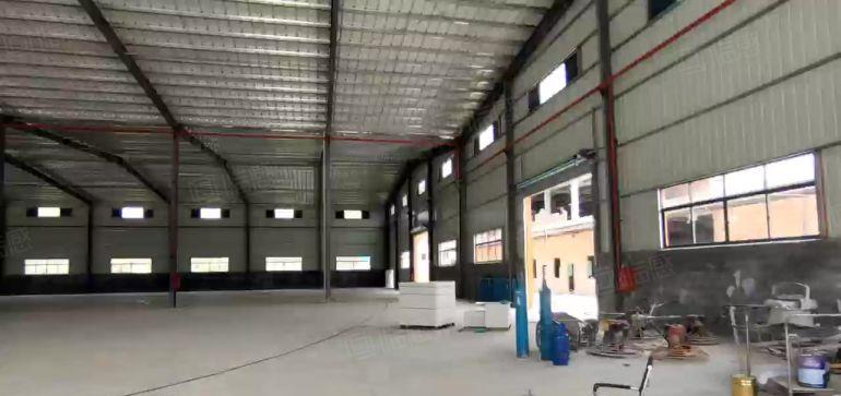 惠阳滴水8米7000平钢构厂房出租，可分租