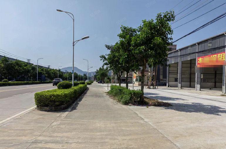 6元特价厂房出租，独院标准钢构厂房8700平方