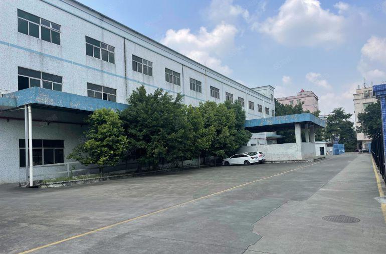 9元三层独院！镇隆万里工业区4500平厂房仓库低价出租可分租