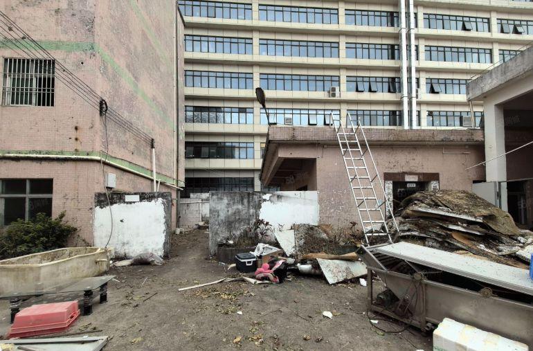 惠阳区新墟临深原房东独门独院钢结构滴水7米1600平厂房出租