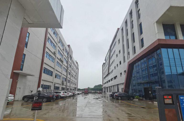 镇隆原房东带装修2楼2160平厂房实际出租10元无任何杂费