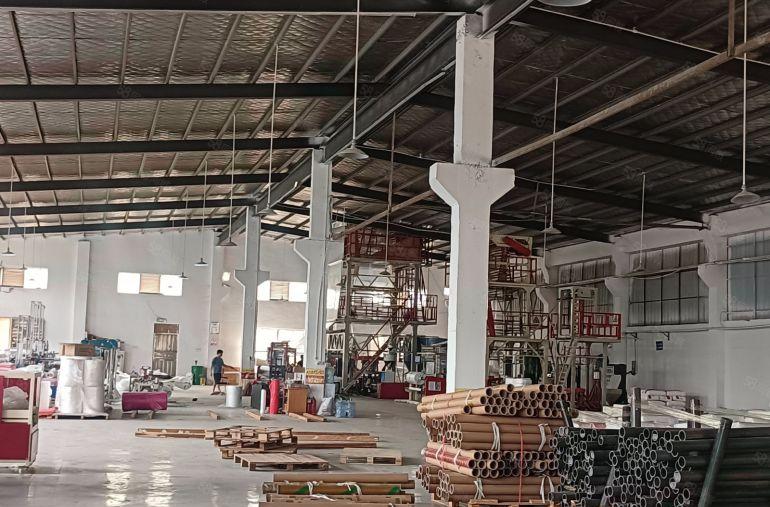 惠阳新圩长布新出靠山边钢结构厂房2600平方米招租