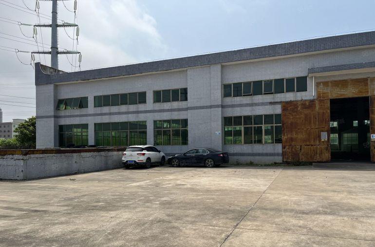 11块！新圩2600平原房东独门独院厂房仓库出租空地大可分租