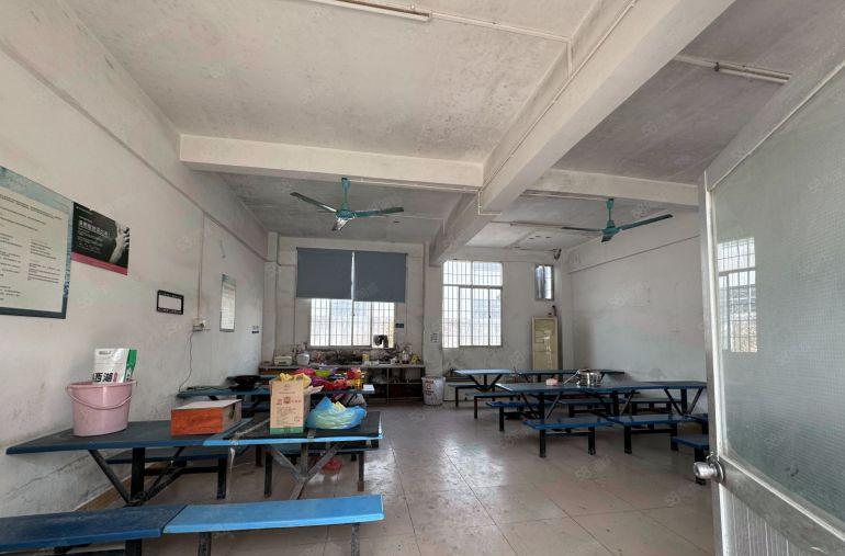 5000平独院钢构空地2000平7米高镇隆原房东厂房低价出租