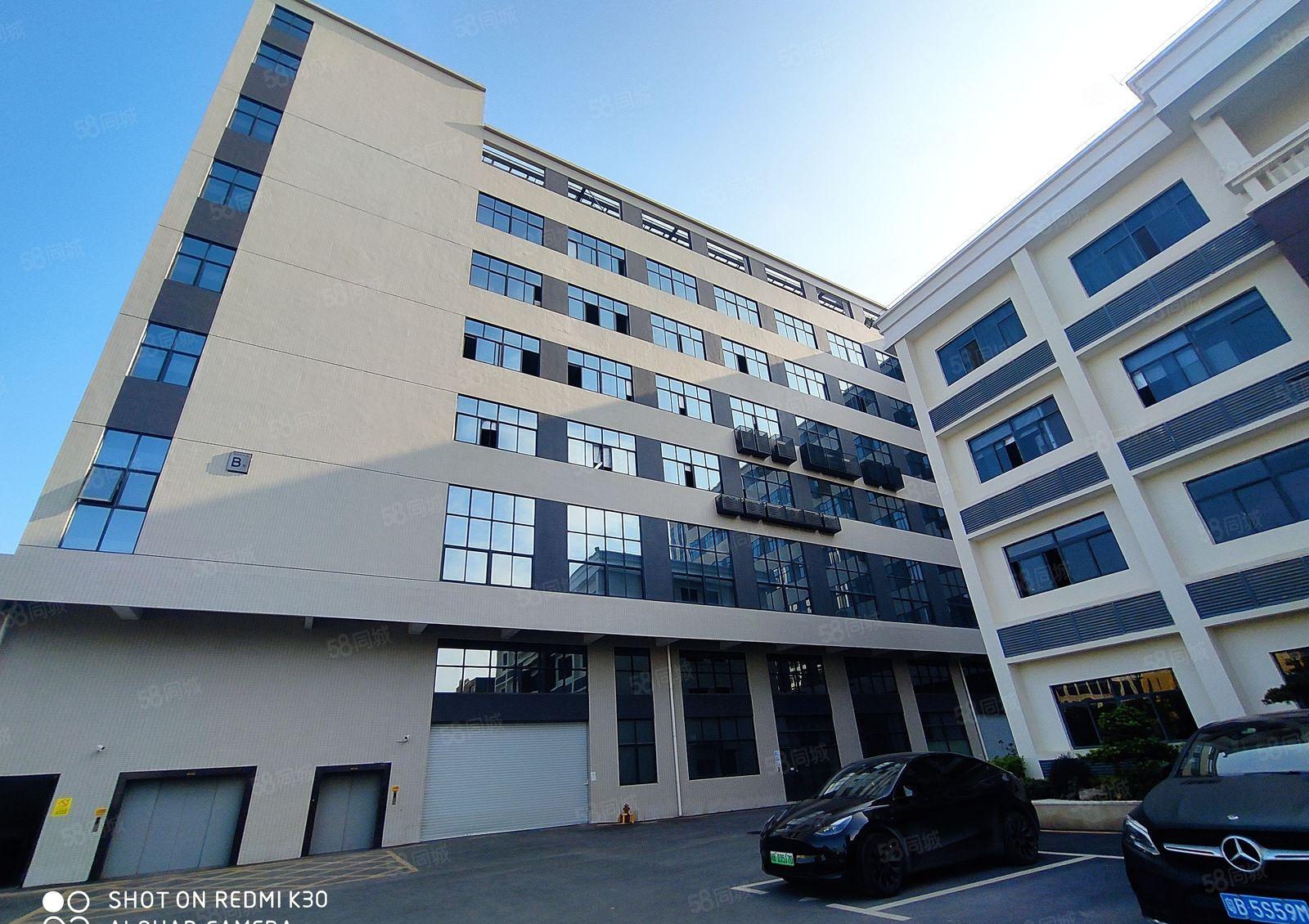 原房东出租，证件齐全。水电按需。配有2部货梯，1部5吨货梯。