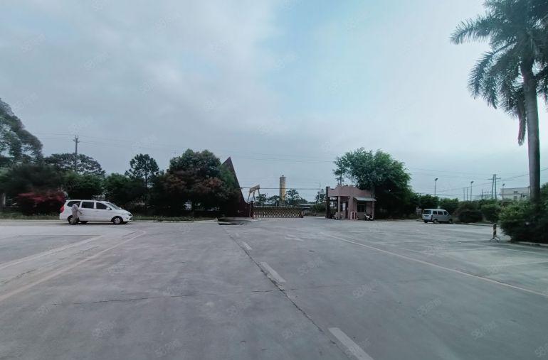 3000平国道边9米钢构带航车红本工业厂房