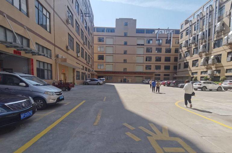 新圩镇隆带全新装修厂房1600平一楼1200平水电齐全招租