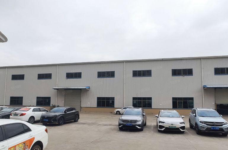 11元，惠阳新圩原房东5000平钢构厂房仓库出租，实际面积