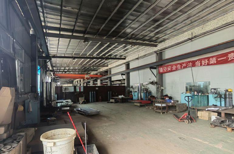 秋长厂房出租带行车厂房独门独院18000平可仓库出租有办公室