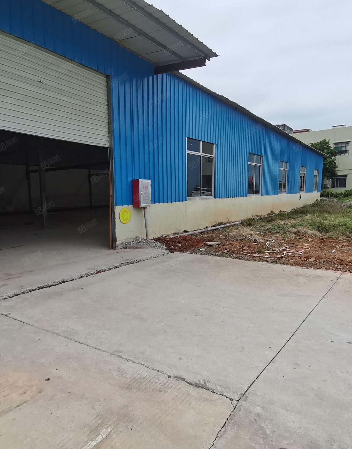 带5百平空地独门独院钢结构厂房出租，可办环评，可进拖头货车，