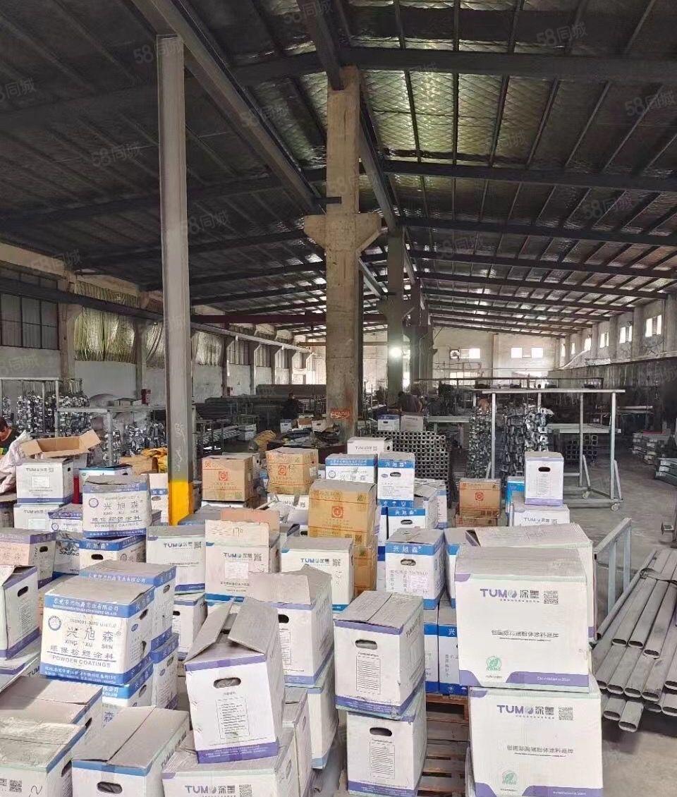 长布村靠山边独院钢构接受任何行业高度8米可架行车