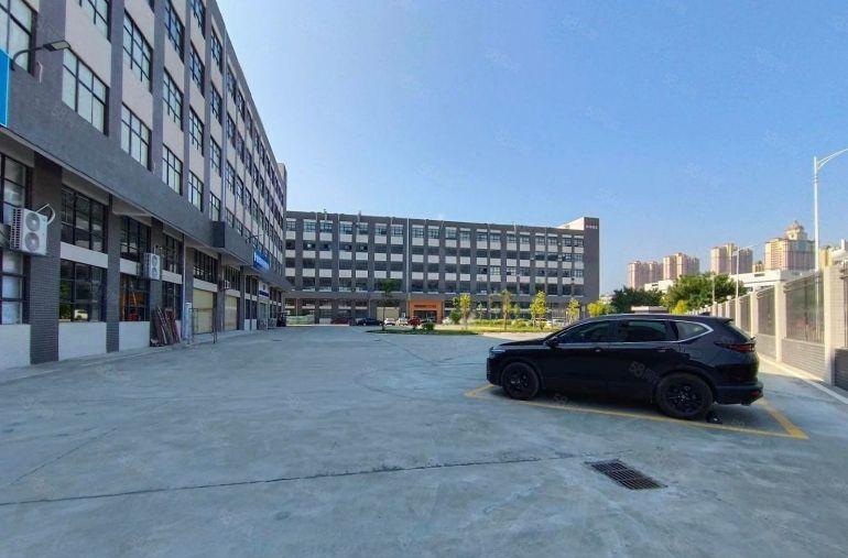 6元新建厂房，大小可分，原房东厂房仓库出租，高使用率，空地大