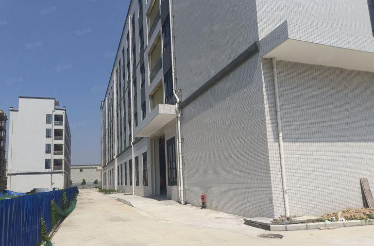 惠州镇隆高速出口附近全新红本标准厂房27000平米低价出租