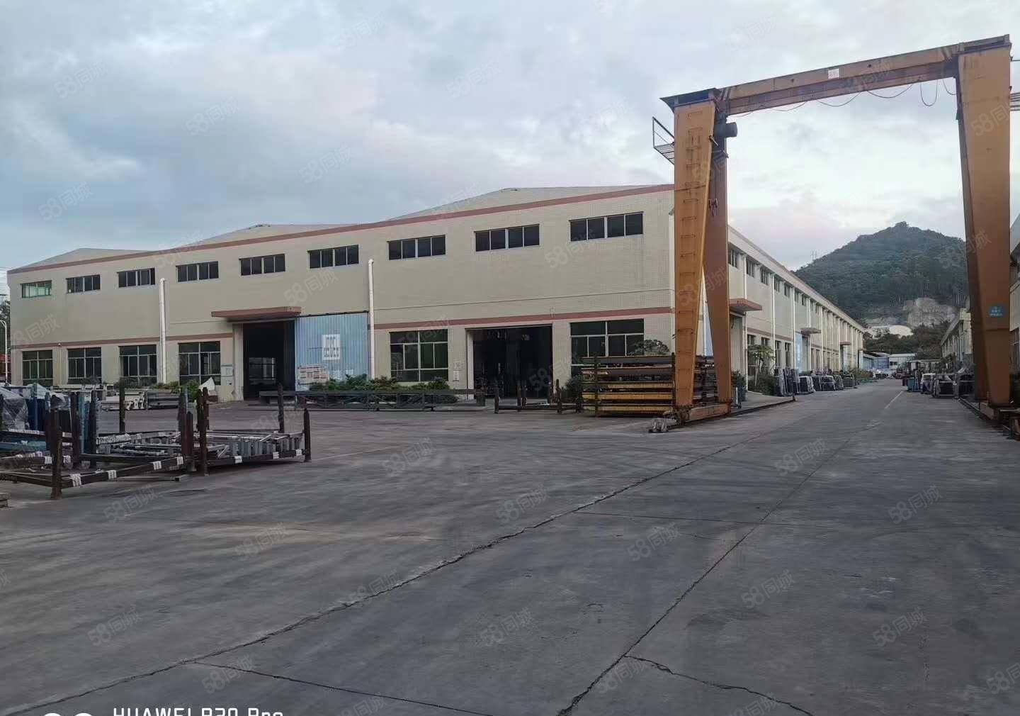 独门独院钢构出租！惠阳三和带行车钢构厂房分租