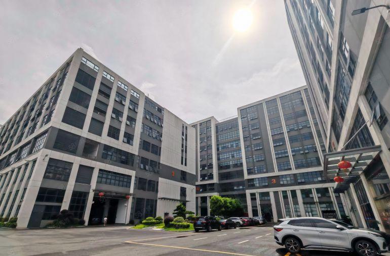 沙田原房东标准一楼厂房3300平红本实际面积出租层高6.5米