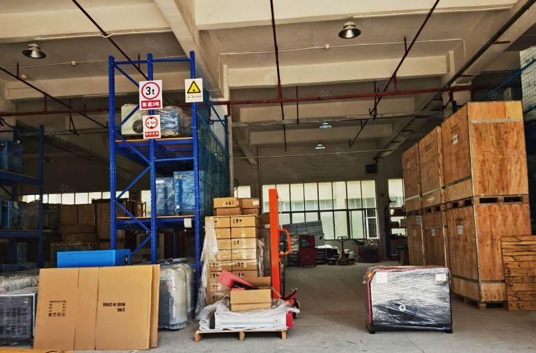 秋长白石出租标准一楼1500平米高6米