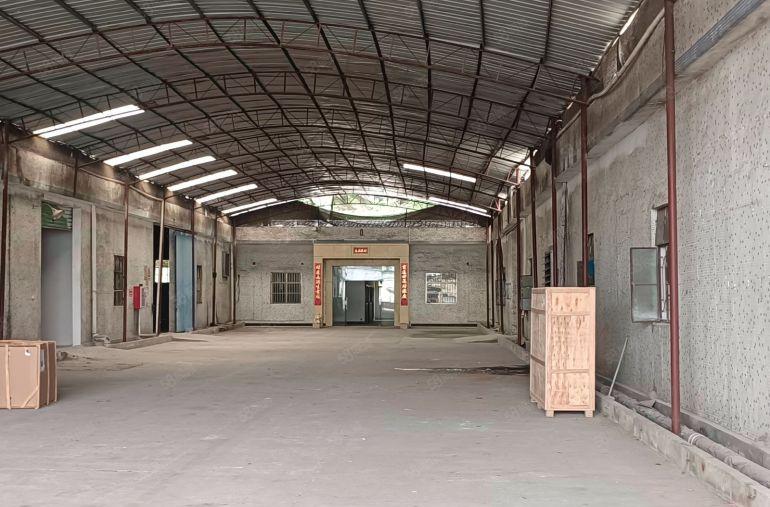 惠阳新圩花边岭新出靠山边独院钢结构厂房4200平方米招租