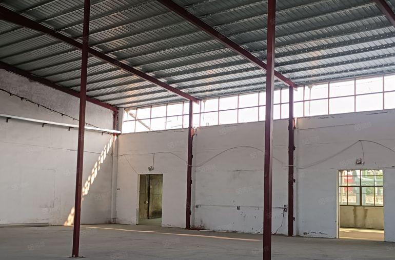 惠阳镇隆205国道边原房东钢结构厂房1180平方米出租