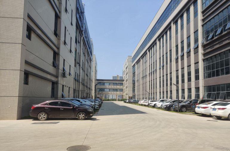 原房东7元低价甩租镇隆永湖新圩一楼5千平红本厂房可实量可分租