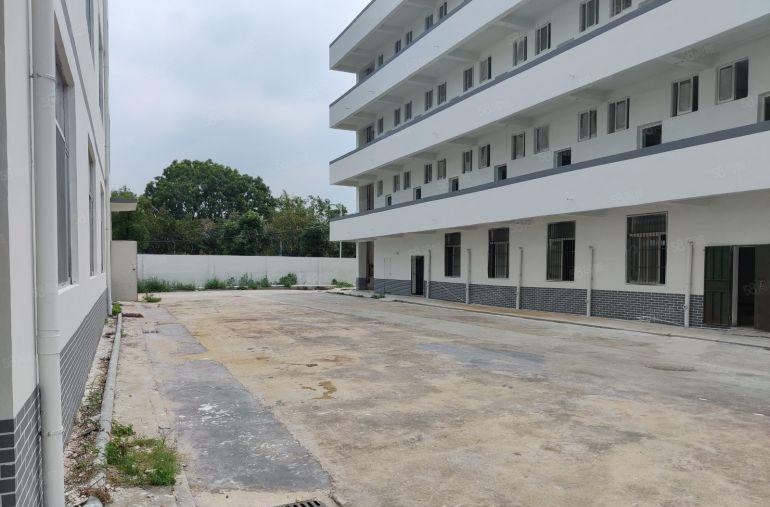 3900平米可以分租惠州秋长街道秋宝路独门独院厂房出租