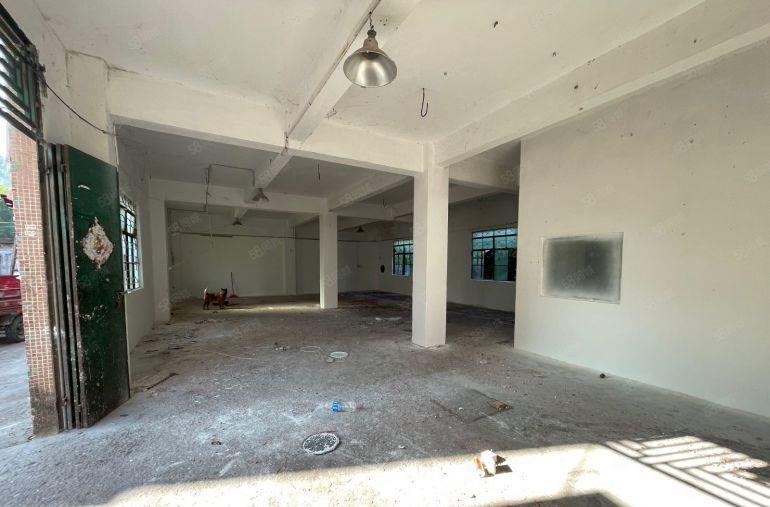 原房东经典小独院400平标准二层厂房