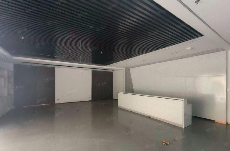 惠阳平潭怡发工业园一楼标准厂房2300平，现成行车，现成装修